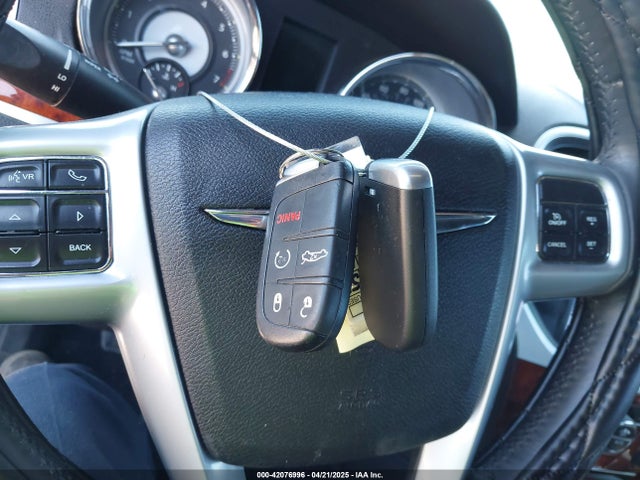 Chrysler 300 Touring 2014 2C3CCAAG8EH264595 Image 11