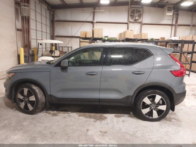 YV4AC2HK3L2241716 Volvo Xc40 T4 Momentum