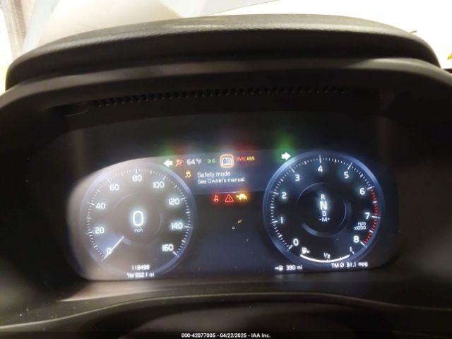 YV4AC2HK3L2241716 Volvo Xc40 T4 Momentum