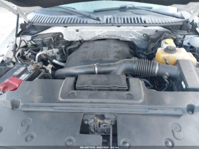 1FMJU2AT3GEF53182 Ford Expedition Limited