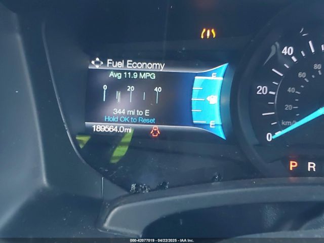 1FMJU2AT3GEF53182 Ford Expedition Limited
