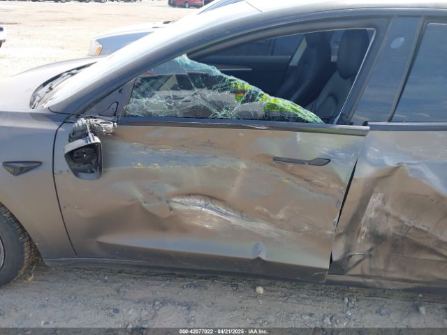 2021 TESLA MODEL 3 5YJ3E1EB3MF014884 Photo 5