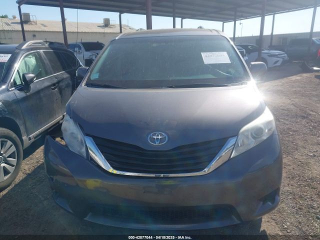 5TDKK3DC0ES498732 Toyota Sienna Le V6 8 Passenger