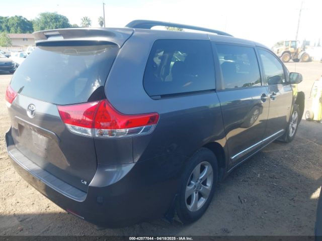 5TDKK3DC0ES498732 Toyota Sienna Le V6 8 Passenger