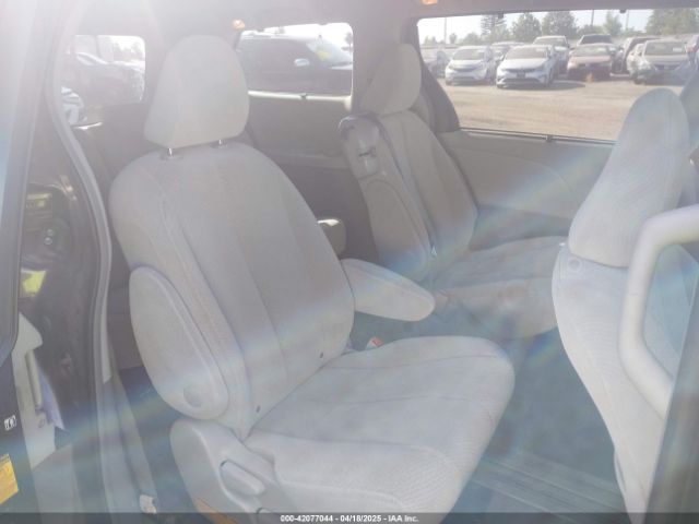 5TDKK3DC0ES498732 Toyota Sienna Le V6 8 Passenger