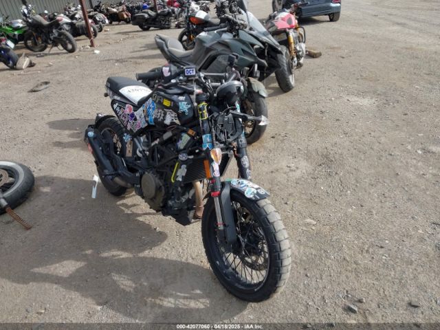 2023 HUSQVARNA VITPILEN 401/SVARTPILEN 401 MD2JUJ406PC225714