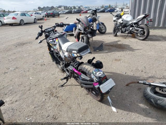 2023 HUSQVARNA VITPILEN 401/SVARTPILEN 401 MD2JUJ406PC225714 Photo 2