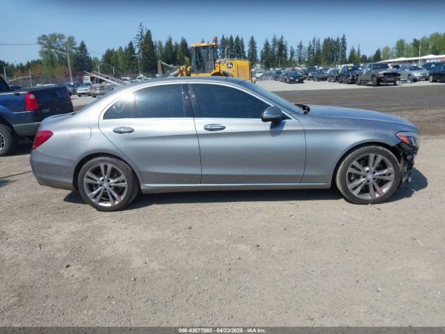 55SWF4KB5FU016556 Mercedes-Benz C 300 4matic/luxury 4matic/sport 4matic