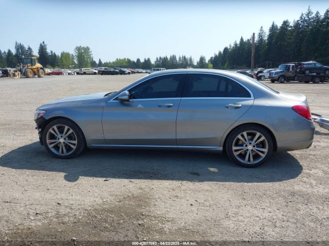 55SWF4KB5FU016556 Mercedes-Benz C 300 4matic/luxury 4matic/sport 4matic