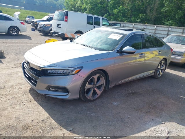 1HGCV1F90JA152030 Honda Accord Touring