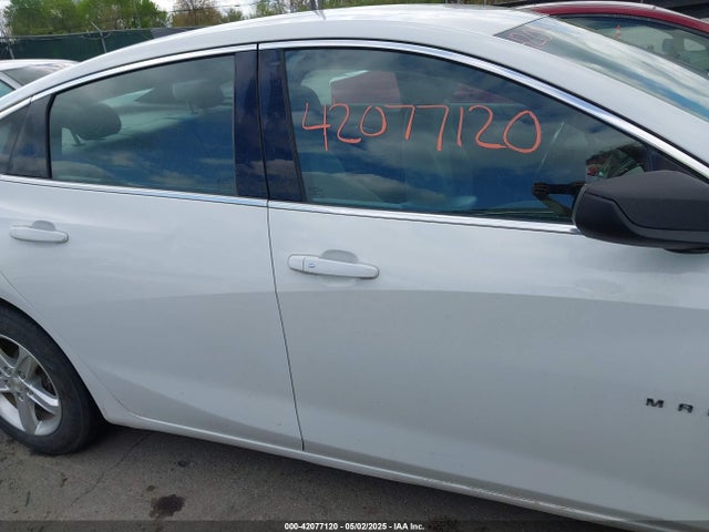 1G1ZB5ST8KF203815 Chevrolet Malibu 1ls