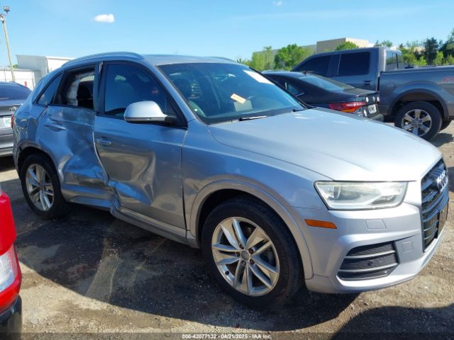 WA1ECCFSXHR002623 Audi Q3 2.0t Premium