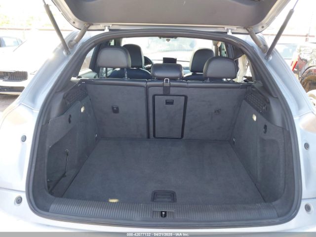 WA1ECCFSXHR002623 Audi Q3 2.0t Premium