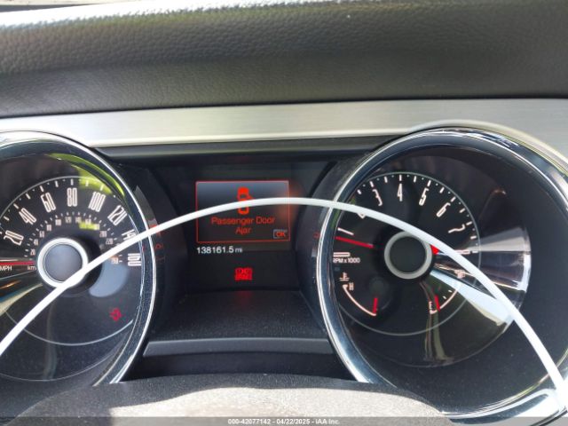 1ZVBP8AM7E5259127 Ford Mustang V6 Premium