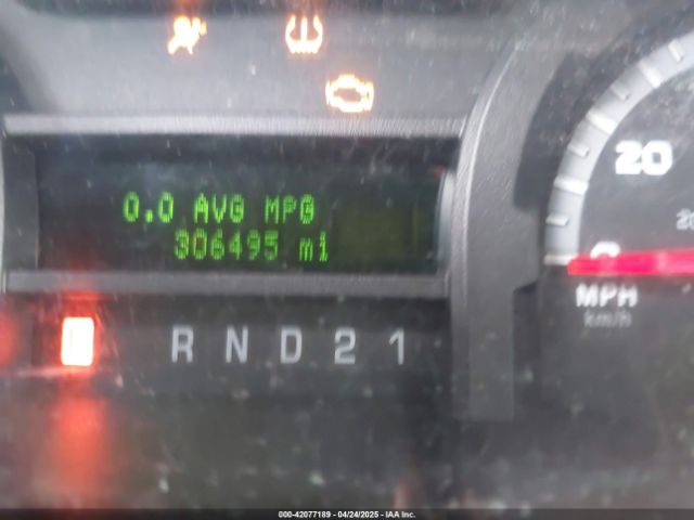 1FDSS3EL4EDB15185 Ford E-350 Super Duty Commercial