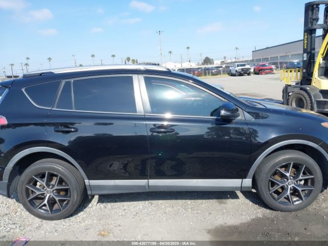 2T3NFREV0GW246484 Toyota RAV4 SE