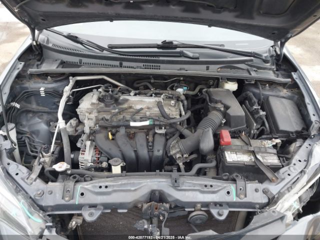 5YFBURHE1JP782236 Toyota COROLLA LE
