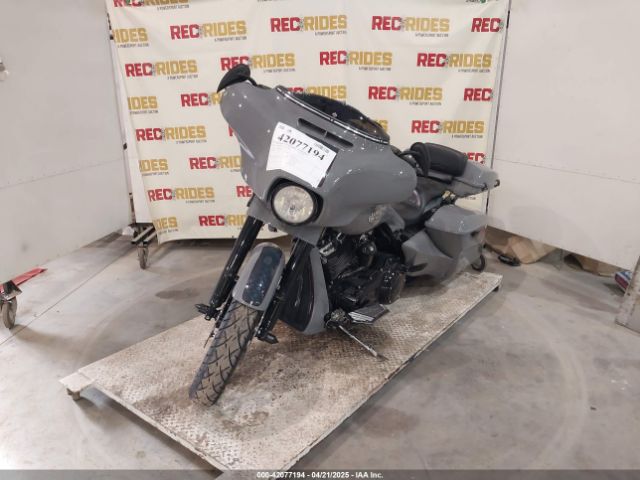 2018 HARLEY-DAVIDSON FLHXS 1HD1KRC11JB677506 Photo 1