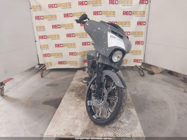 2018 HARLEY-DAVIDSON FLHXS 1HD1KRC11JB677506 Photo 4