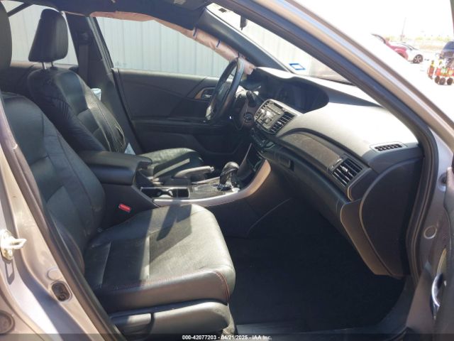 1HGCR2F18HA203434 Honda Accord Sport Se