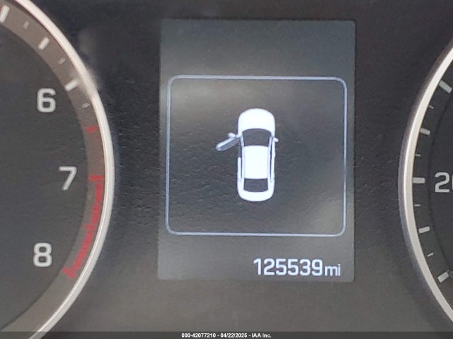 5NPD84LF3JH385768 Hyundai ELANTRA SEL