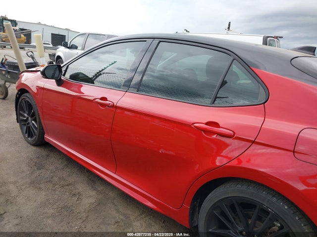 4T1K61AK3NU020803 Toyota CAMRY XSE