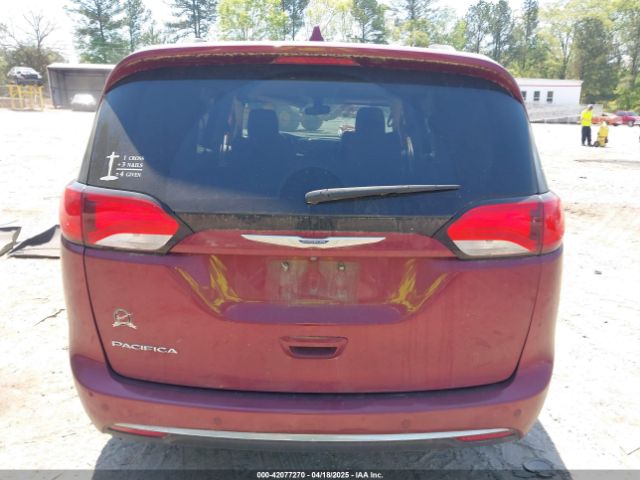 2C4RC1BG2JR279781 Chrysler Pacifica Touring L
