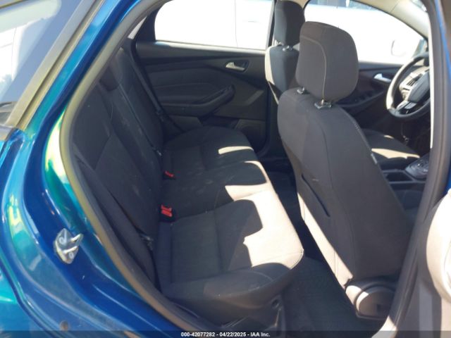 1FADP3F23JL324380 Ford FOCUS SE