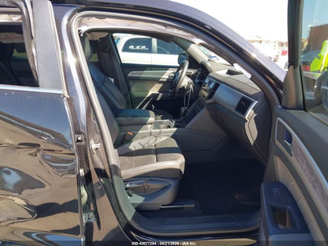 1V2DC2CA6MC222828 Volkswagen Atlas Cross Sport 2.0t Se