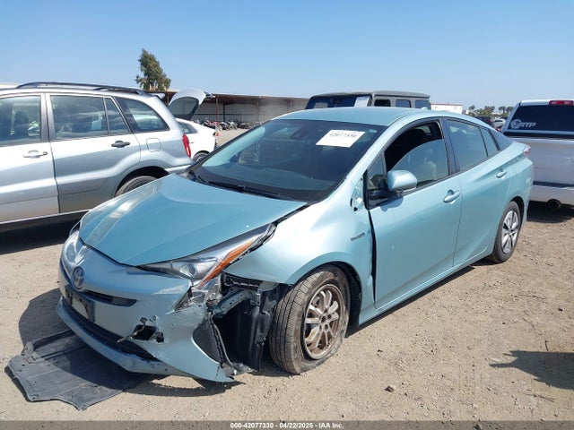 JTDKBRFU7J3064943 Toyota Prius Two