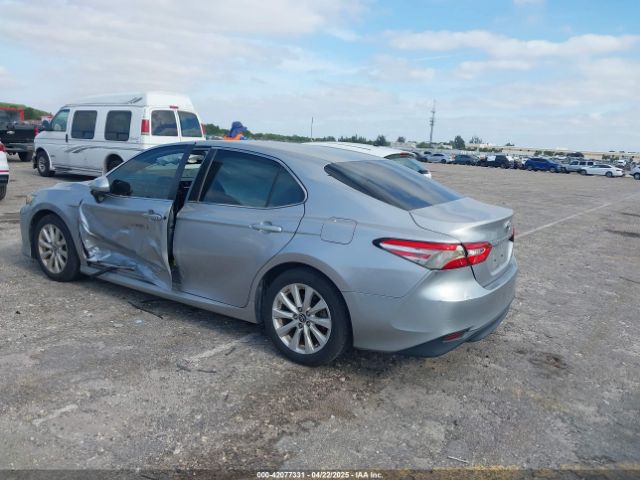 4T1B11HK9JU155847 Toyota CAMRY LE