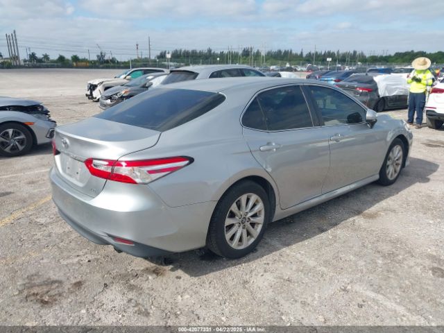 4T1B11HK9JU155847 Toyota CAMRY LE