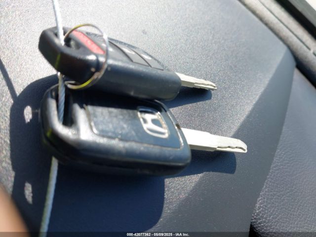 2HGFC2F57HH545976 Honda Civic Lx