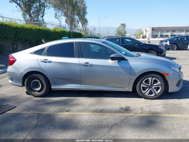 2HGFC2F57HH545976 Honda Civic Lx