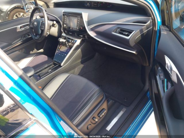 JTDBVRBD4JA004398 Toyota Mirai