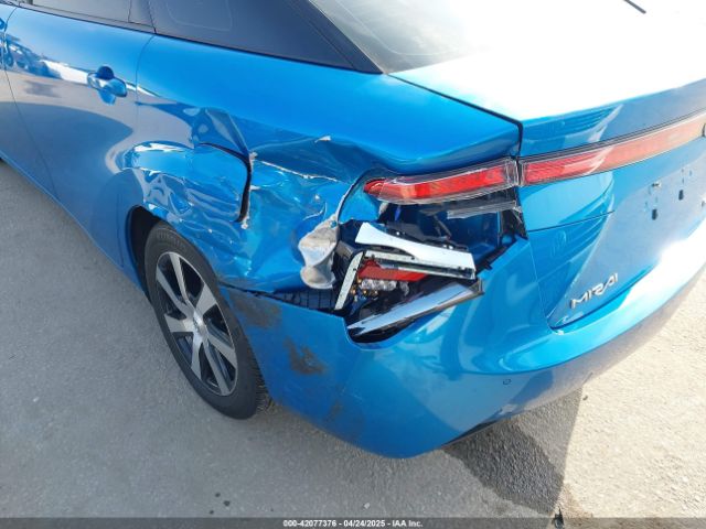 JTDBVRBD4JA004398 Toyota Mirai