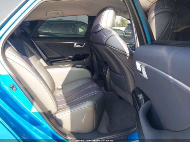 JTDBVRBD4JA004398 Toyota Mirai