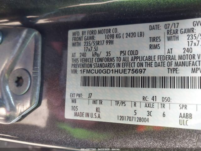1FMCU0GD1HUE75697 Ford ESCAPE SE