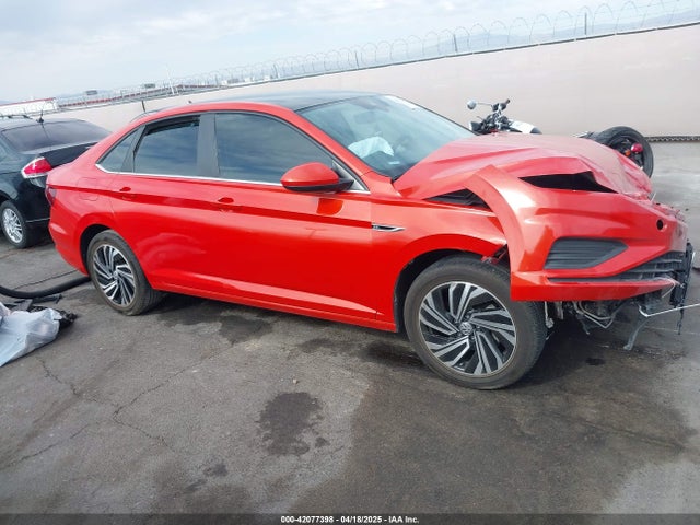 3VWE57BUXLM087744 Volkswagen 1.4 tsi