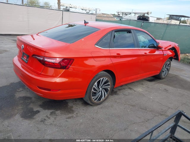 3VWE57BUXLM087744 Volkswagen 1.4 tsi