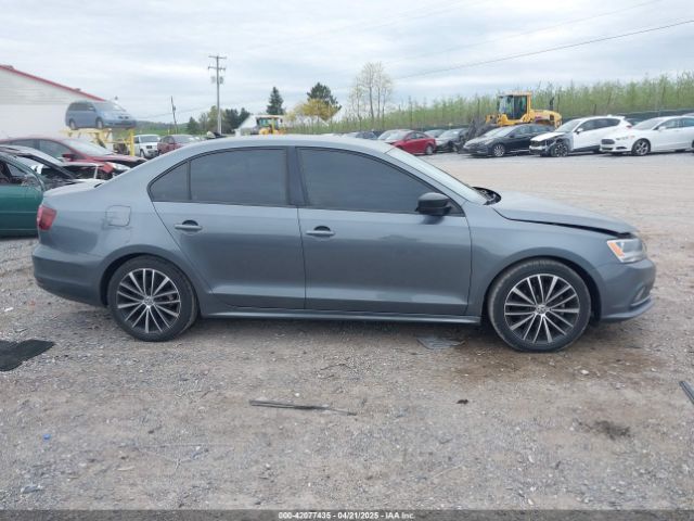3VWD17AJ2GM399335 Volkswagen Jetta 1.8t Sport