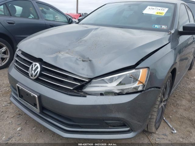 3VWD17AJ2GM399335 Volkswagen Jetta 1.8t Sport