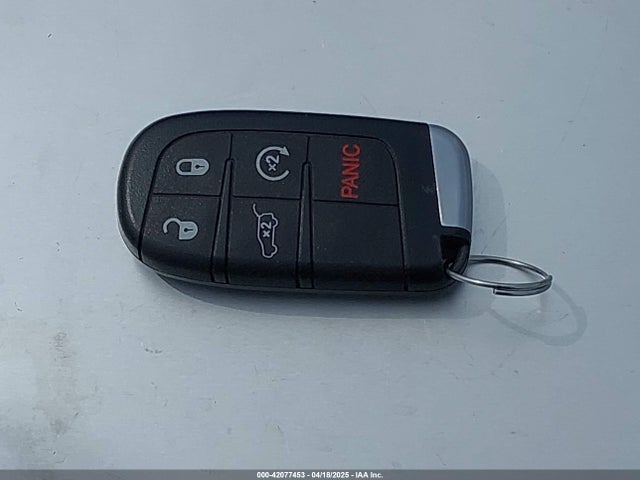 1C4RJFCT6EC187098 Jeep Grand Cherokee Overland