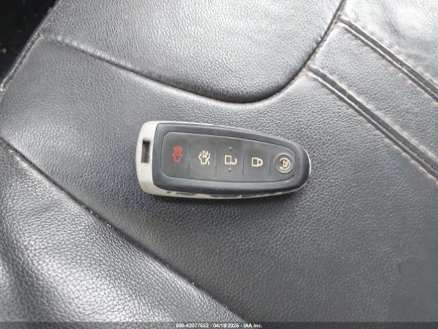 1FADP3J29EL253540 Ford Focus Titanium