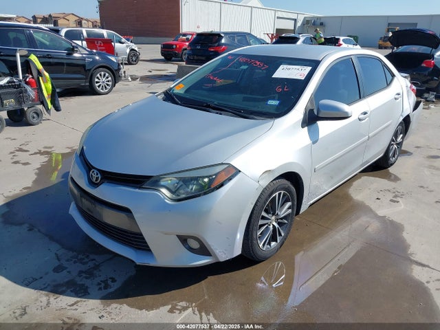 Toyota Corolla Le Plus 2016 5YFBURHE8GP457320 Image 2