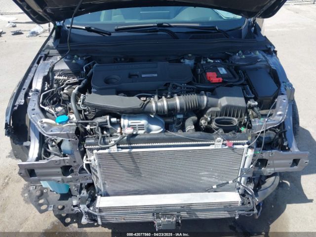 1HGCV2F91JA026099 Honda Accord Touring 2.0t