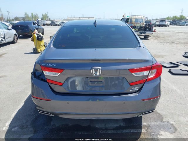 1HGCV2F91JA026099 Honda Accord Touring 2.0t