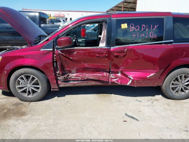 2C4RDGCG1HR574038 Dodge Grand Caravan Sxt