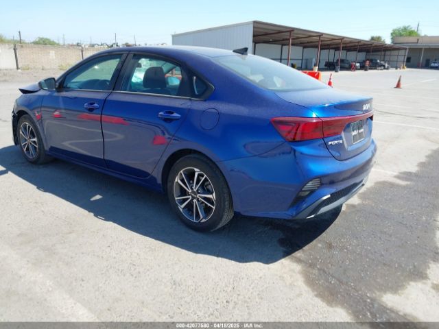 3KPF24AD1NE454494 KIA Forte Lxs