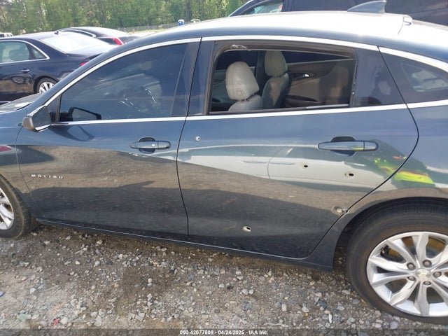 1G1ZD5STXKF135950 Chevrolet MALIBU LT